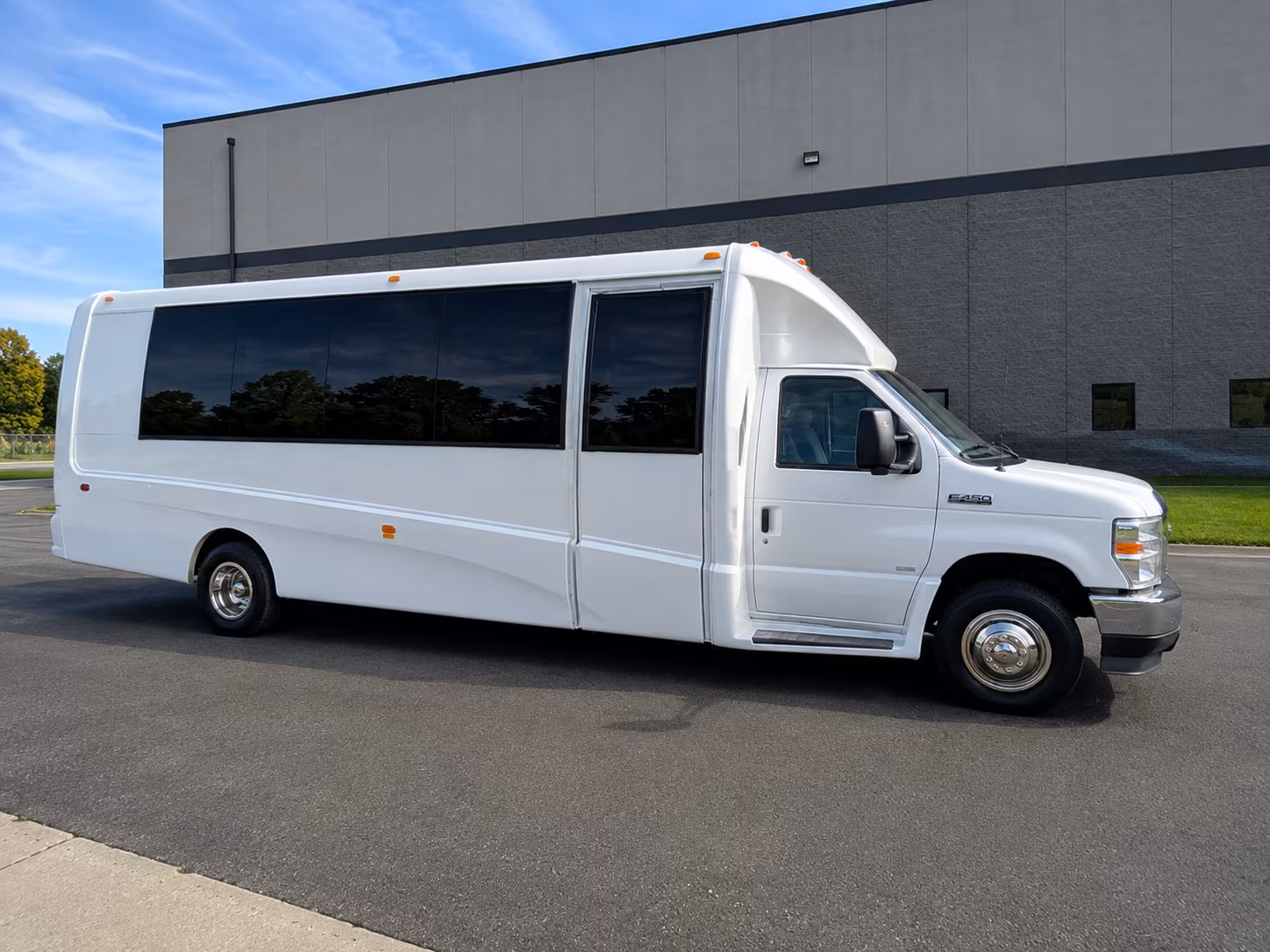 colorado springs bus rentals