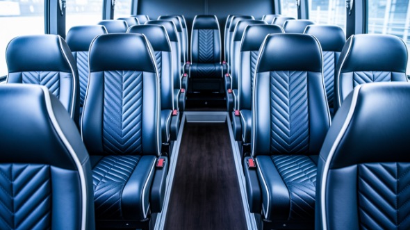 santa fe 30 passenger minibus rental