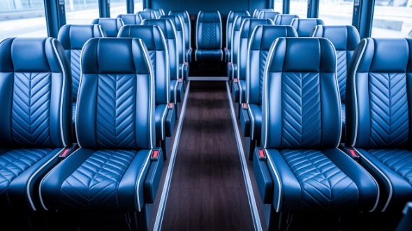 santa fe 35 passenger minibus rental